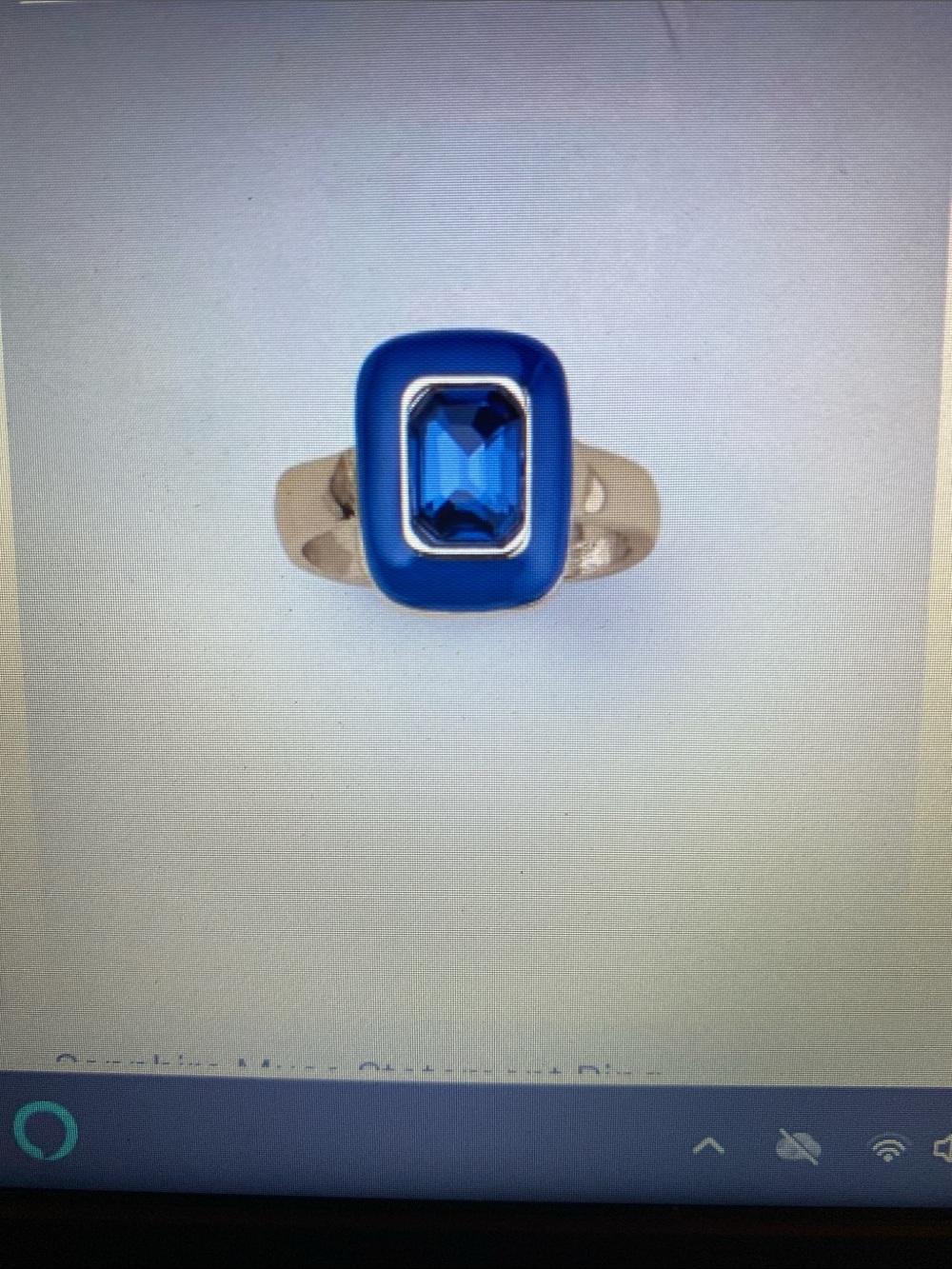 $10 Avon sz 8-sapphire colored stone ring new in box
